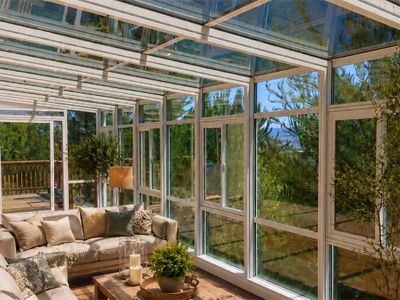 Solarium vs. Sunroom, 2026